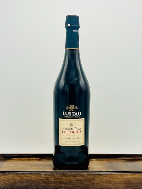 Lustau Los Arcos Amontillado Sherry, N/V