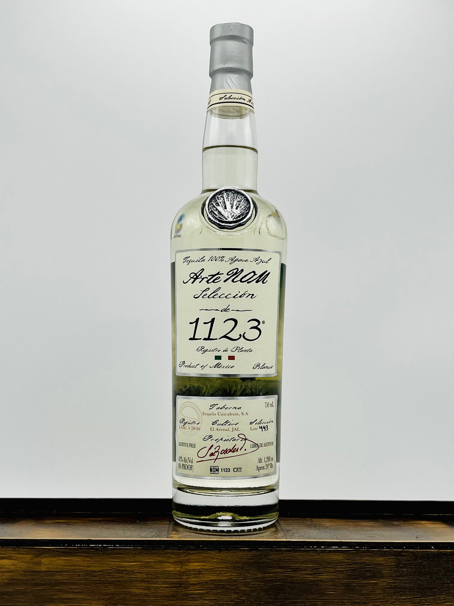 ArteNOM 1123 Blanco Tequila Organico