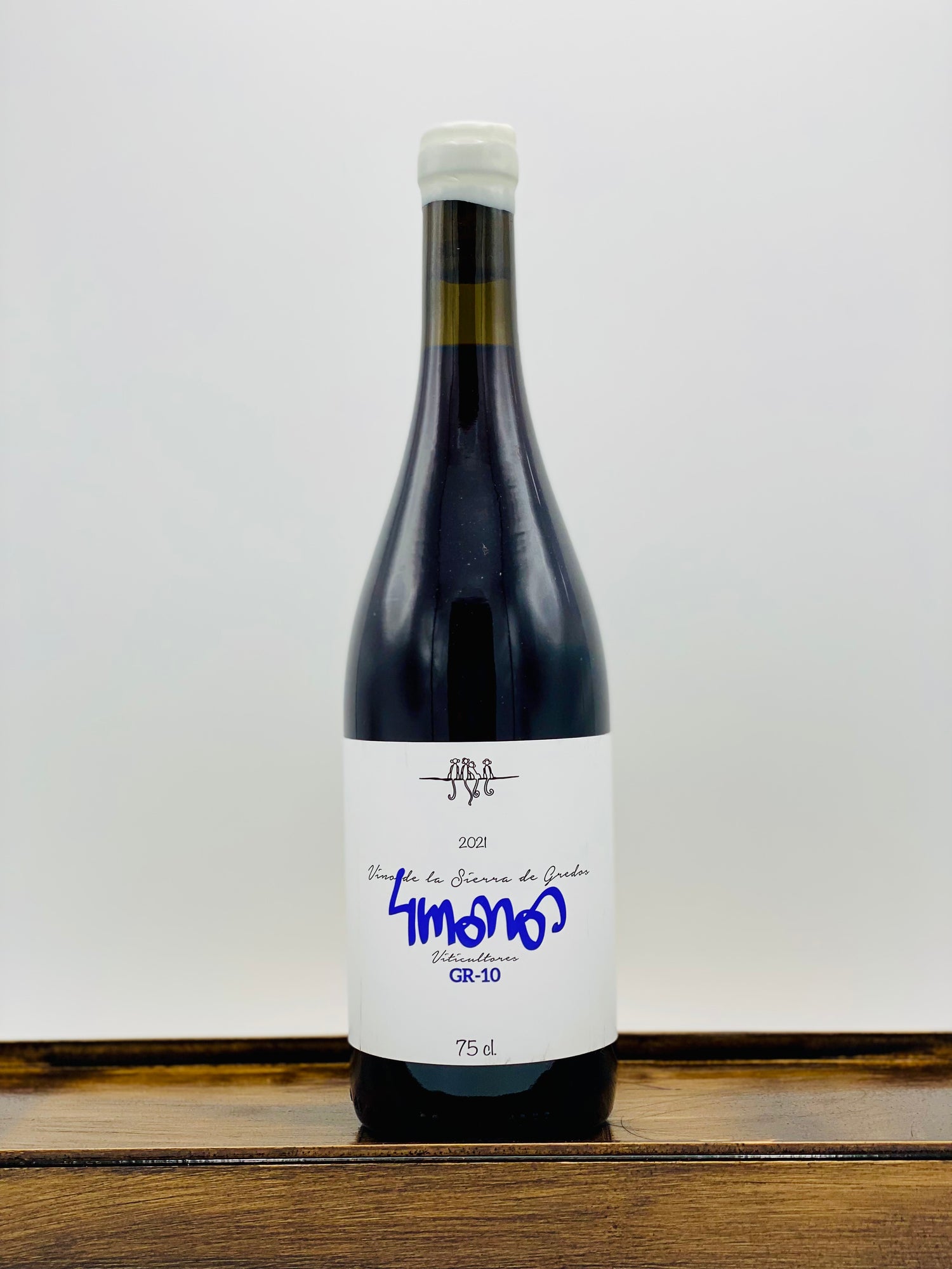 4 Monos Viticultores ‘GR-10' Tinto Viños de Madrid, 2022 (750ml)