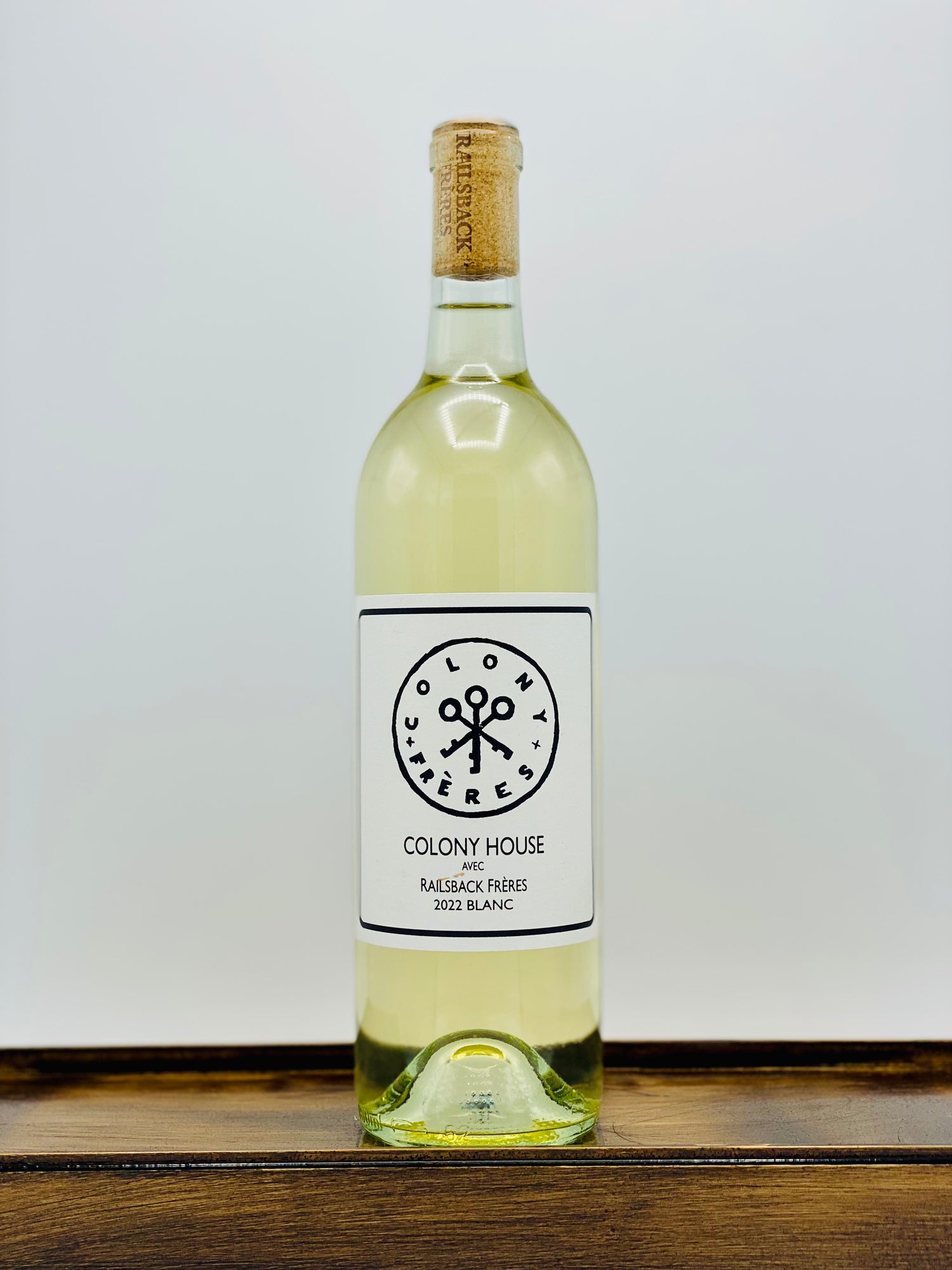 Colony House Avec Railsback Frères White Santa Ynez, 2022