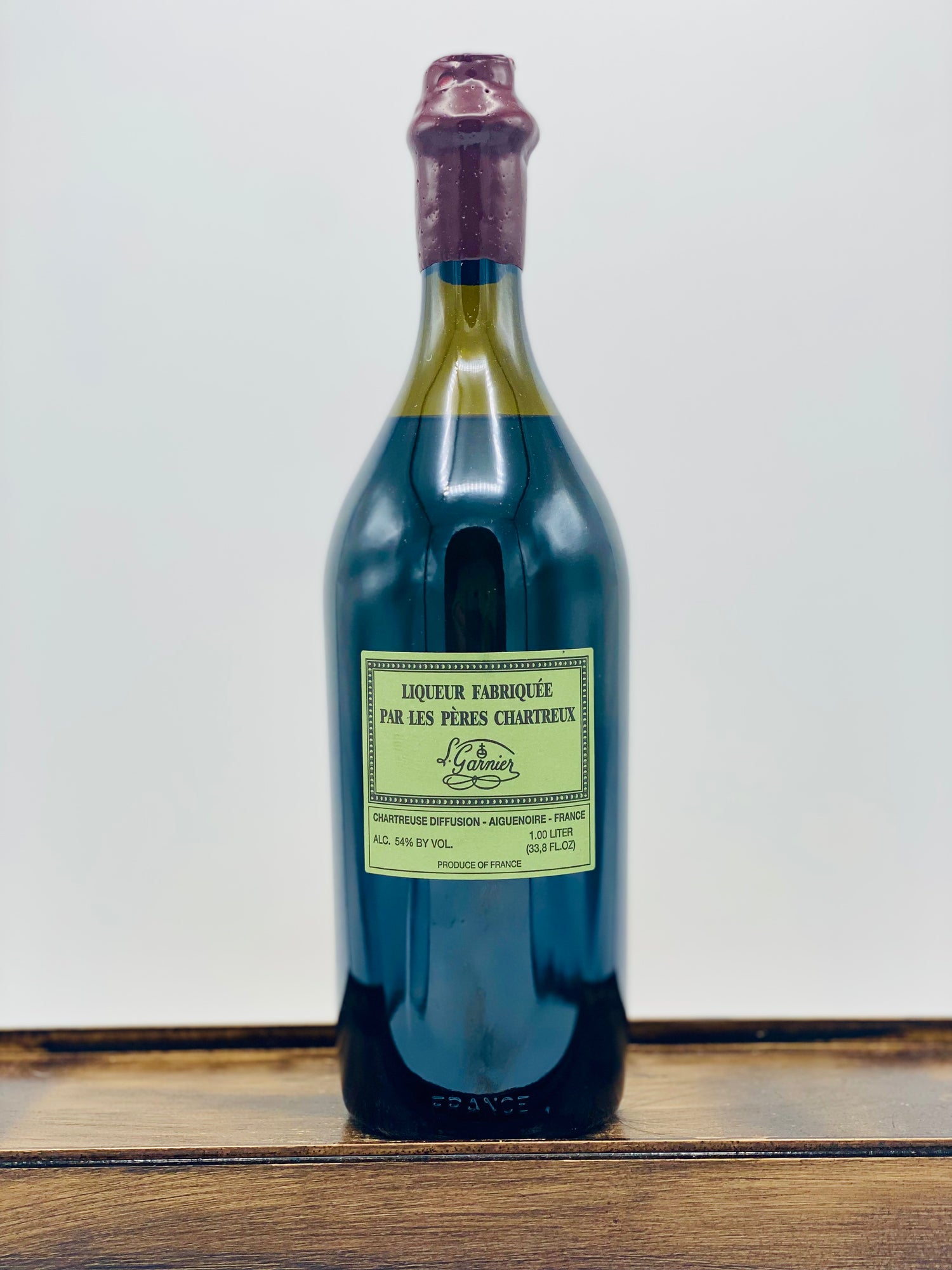 Green V.E.P. Chartreuse (1L)