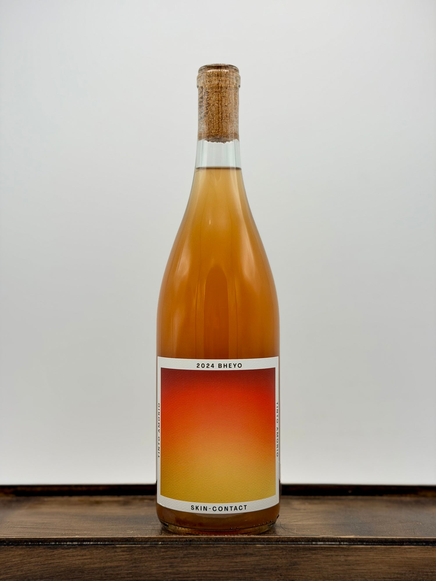 Tinto Amorio 'Bheyo' Orange California, 2024