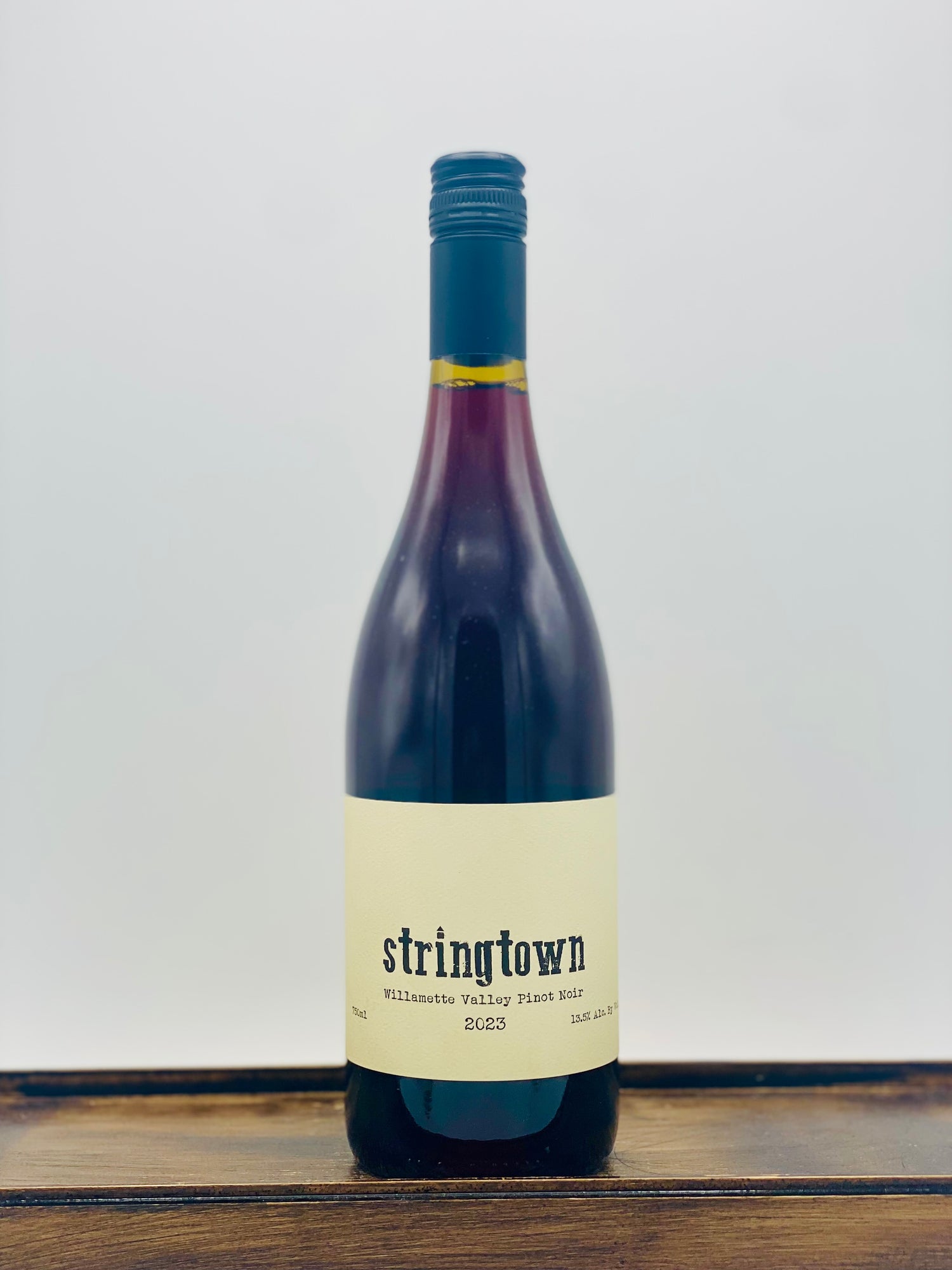 Stringtown Pinot Noir Willamette Valley, 2023