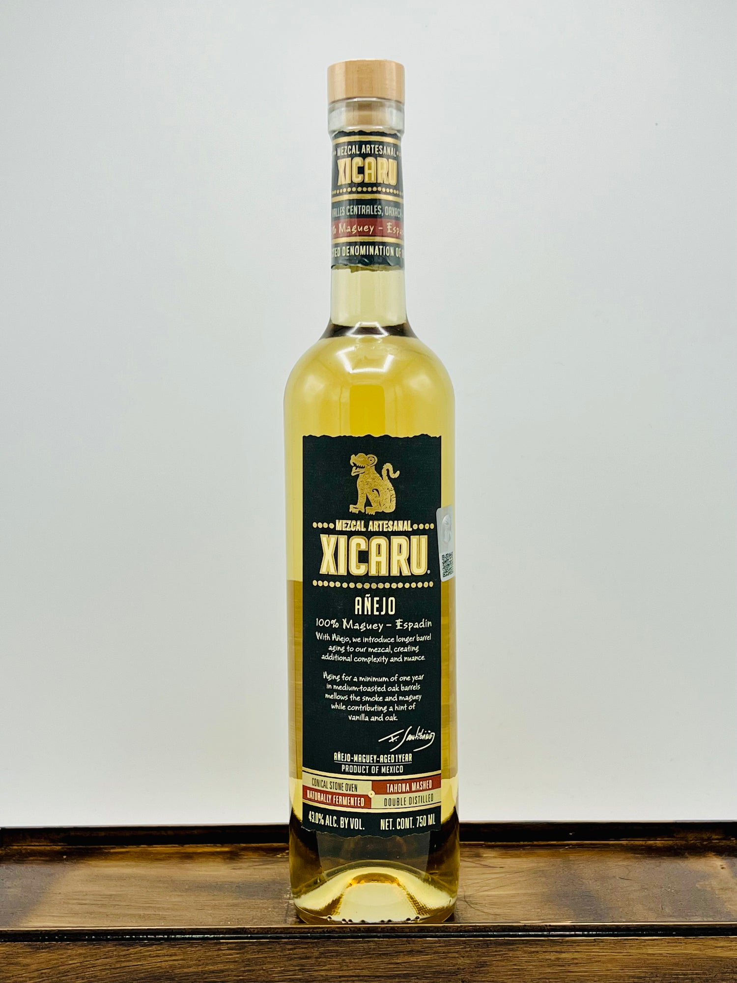 Xicaru Añejo Mezcal