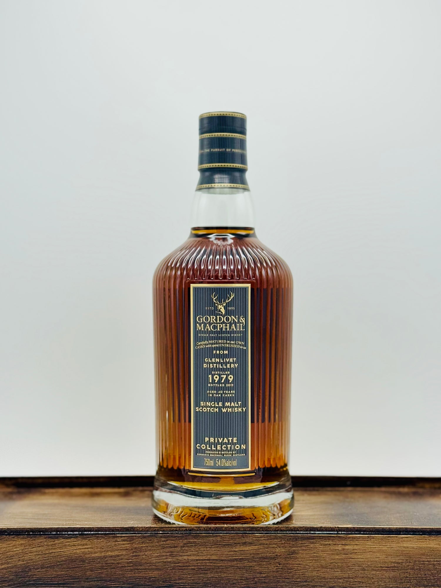 1979 Glenlivet, Private Collection Cask No. 19237. (Gordon & MacPhail)