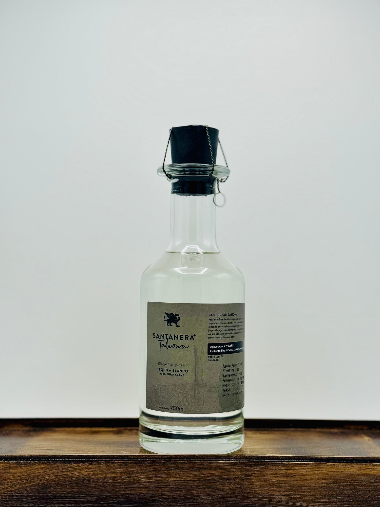 Destileria Santanera 'Tahona' Tequila