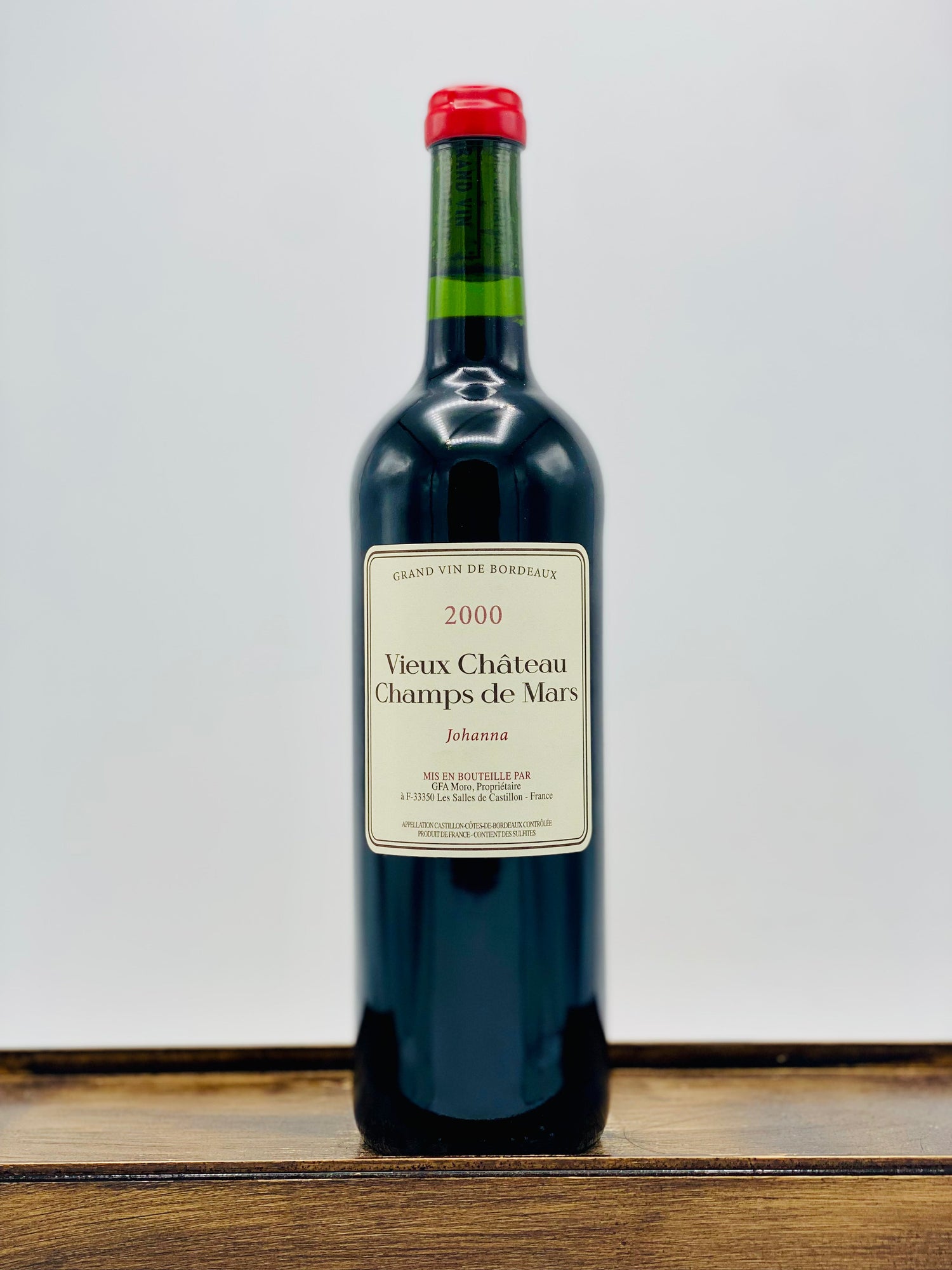 Vieux Château Champs de Mars